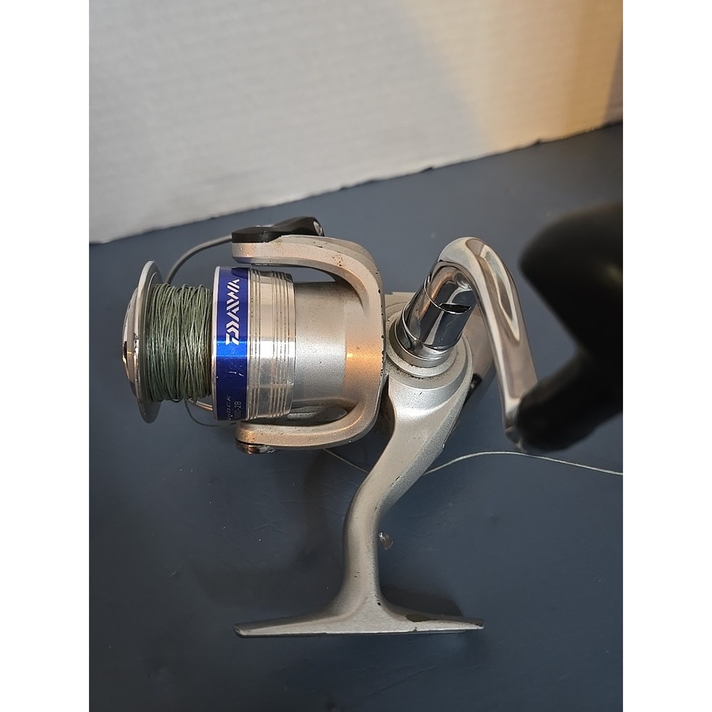 Daiwa Shock  Fishing spinning reel 3000